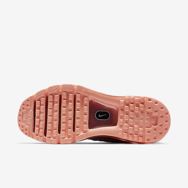 کفش دویدن و پیاده‌روی زنانه نایک