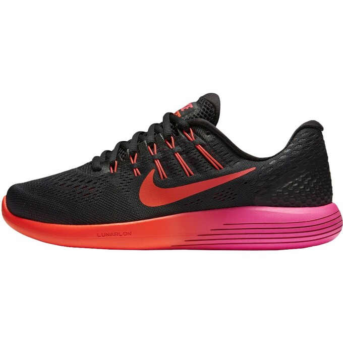 کفش دویدن و پیاده‌روی زنانه نایک