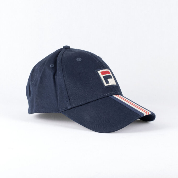 کلاه مشترک فیلا