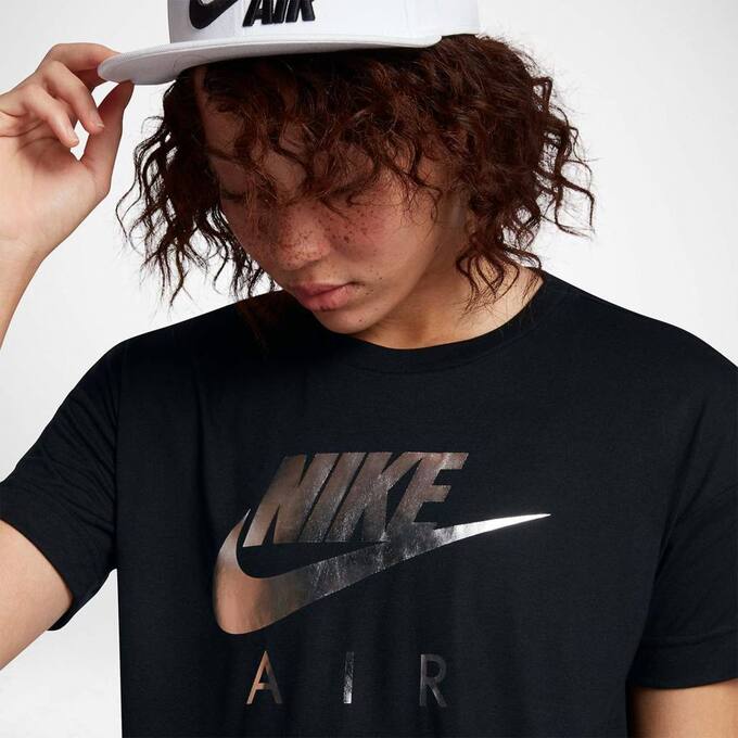 تی شرت ورزشی زنانه نایک