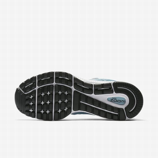 کفش دویدن و پیاده‌روی زنانه نایک