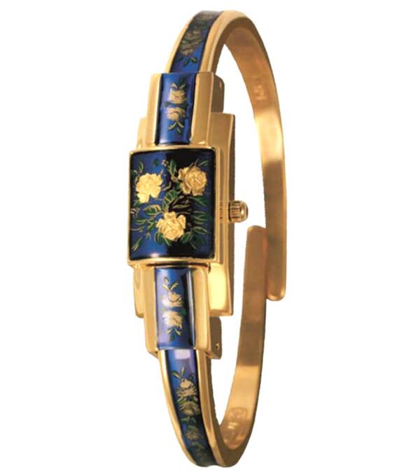 ساعت مچی آنالوگ زنانه اندره موشه