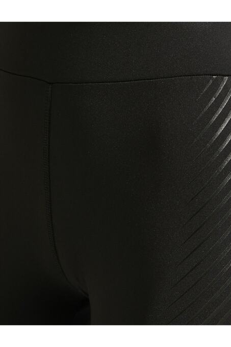 ساپورت ورزشی زنانه کوتون