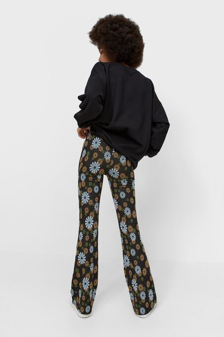 ساپورت روزمره زنانه استرادیواریوس