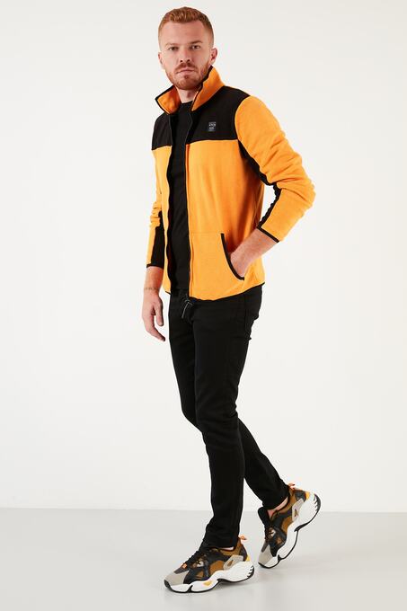 کاپشن مردانه جک اند جونز