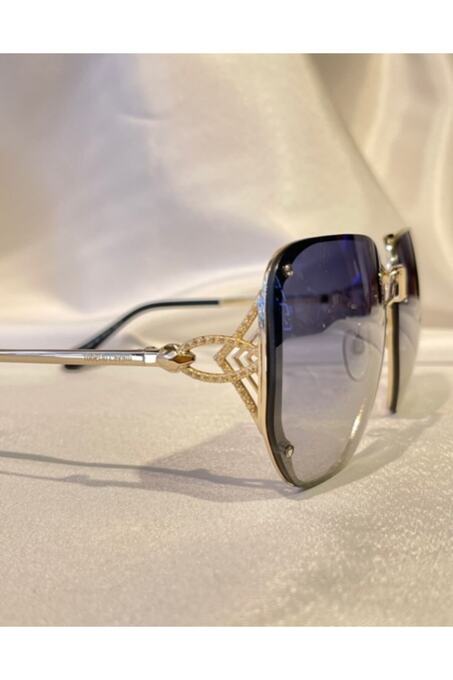 عینک آفتابی روزمره زنانه روبرتو کاوالی