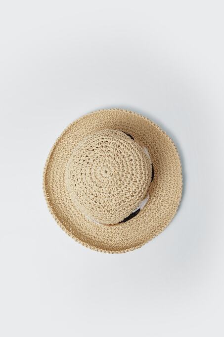 کلاه زنانه استرادیواریوس