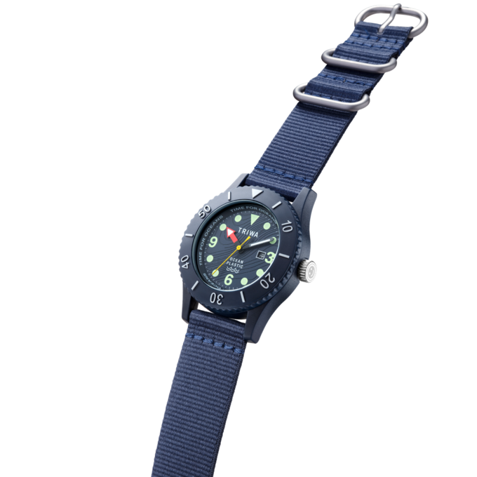 ساعت مچی آنالوگ مشترک تریوا