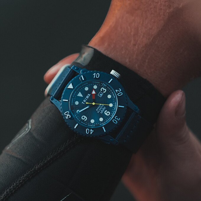 ساعت مچی آنالوگ مشترک تریوا