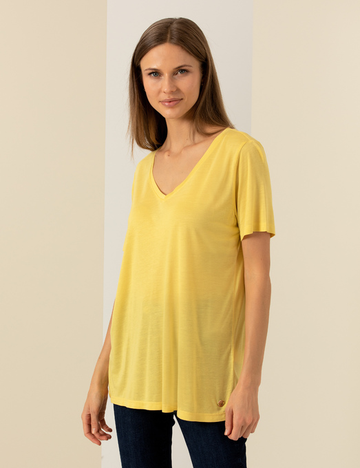 تی شرت آستین کوتاه زنانه پیر کاردین