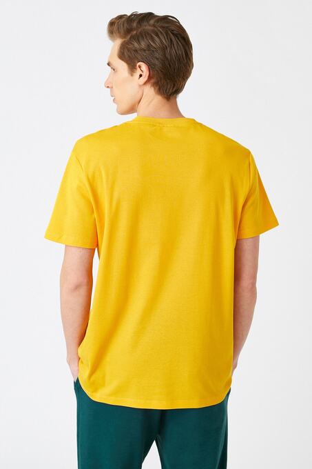 تی شرت آستین کوتاه مردانه کوتون