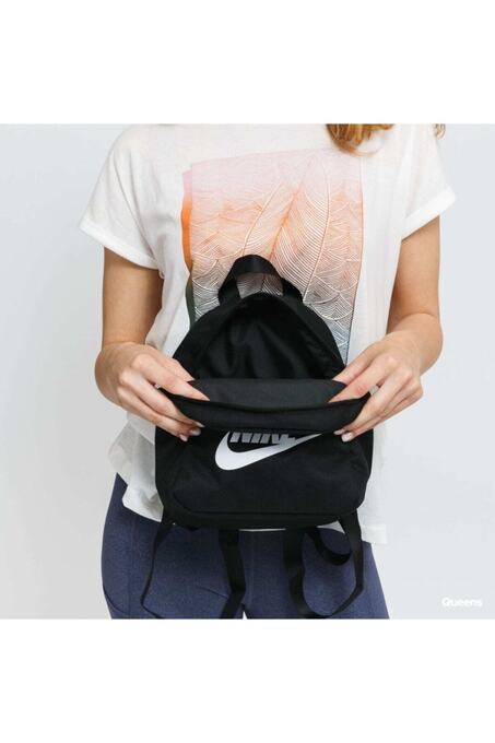 کوله پشتی زنانه نایک