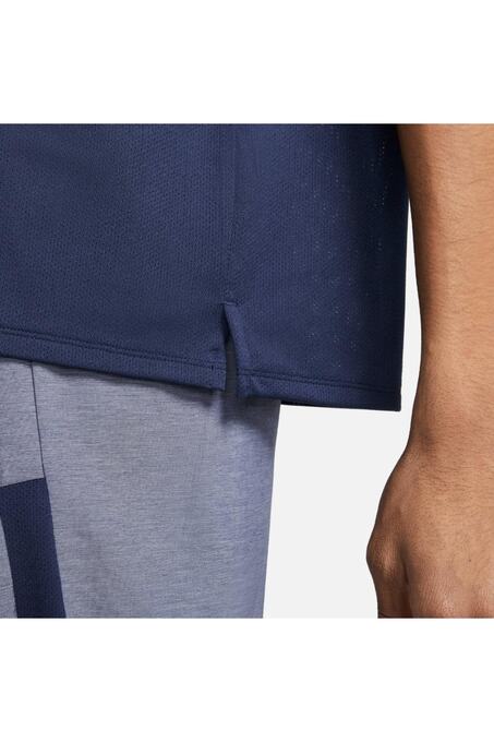 تی شرت ورزشی مردانه نایک