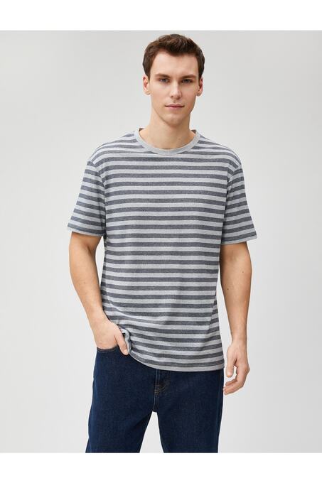 تی شرت آستین کوتاه مردانه کوتون