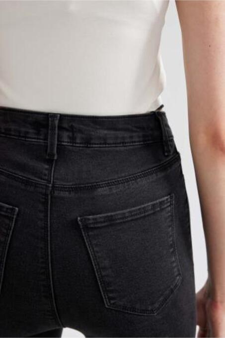 شلوار جین زنانه دیفکتو