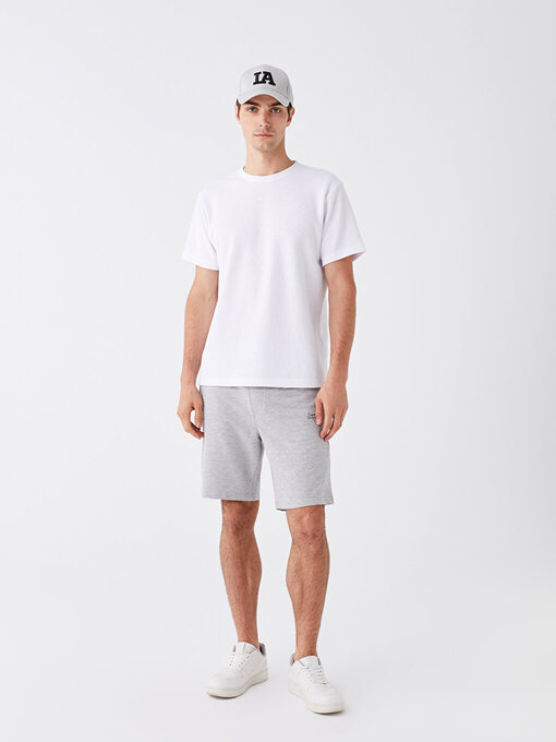 تی شرت آستین کوتاه سفید تی شرت آستین کوتاه مردانه ال سی وایکیکی