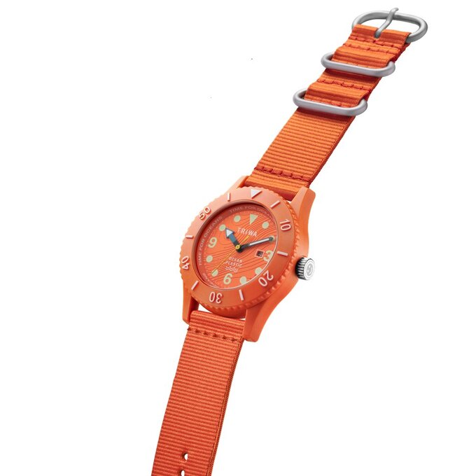 ساعت مچی آنالوگ مشترک تریوا