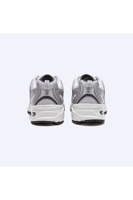 کفش دویدن و پیاده‌روی زنانه نیو بالانس