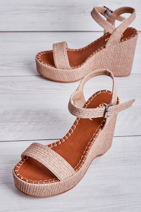 صندل زنانه بامبی