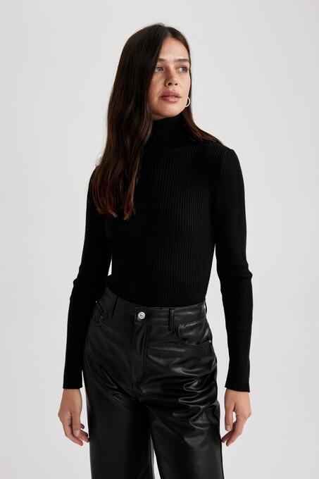 پلیور زنانه دیفکتو