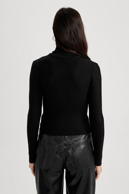 پلیور زنانه دیفکتو