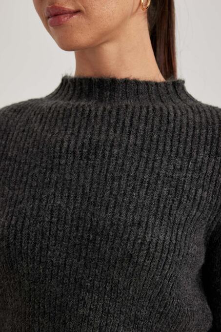 پلیور زنانه دیفکتو