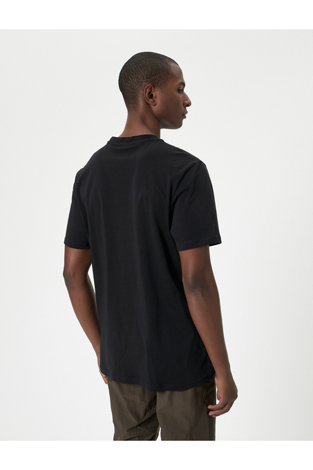 تی شرت آستین کوتاه مردانه کوتون