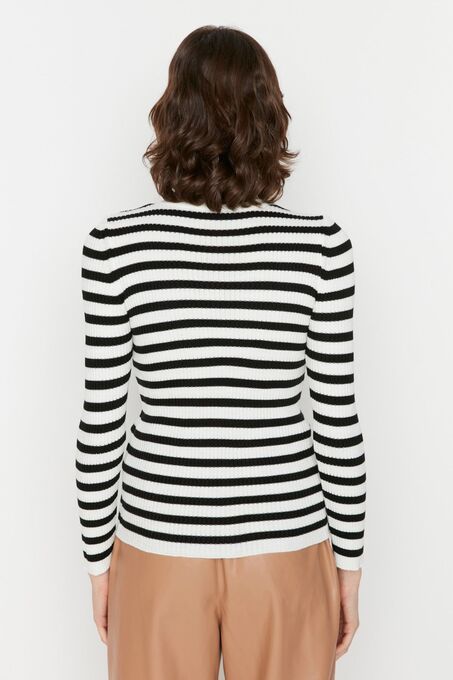 پلیور زنانه  میلا