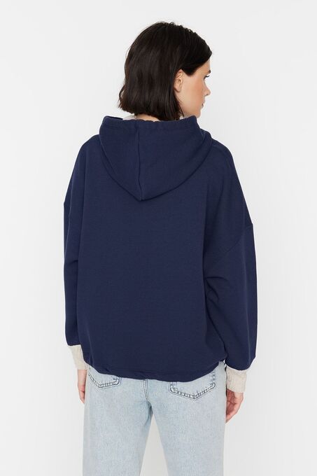 سویشرت و هودی زنانه  میلا