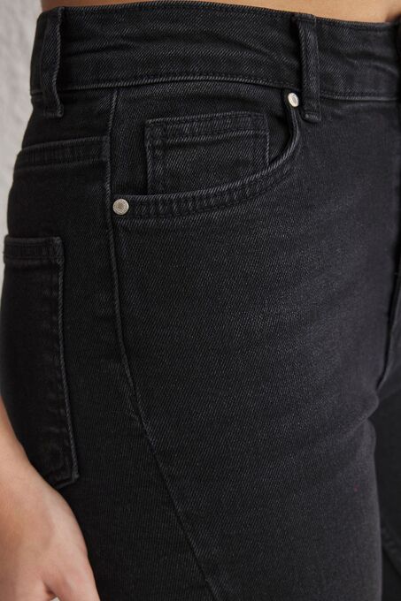 شلوار جین زنانه  میلا