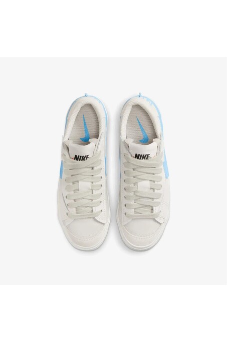 کتانی (اسنیکرز) زنانه نایک