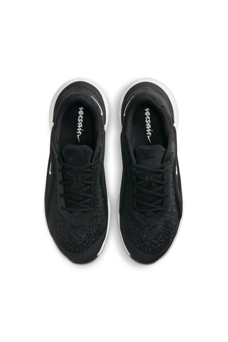 کفش دویدن و پیاده‌روی زنانه نایک