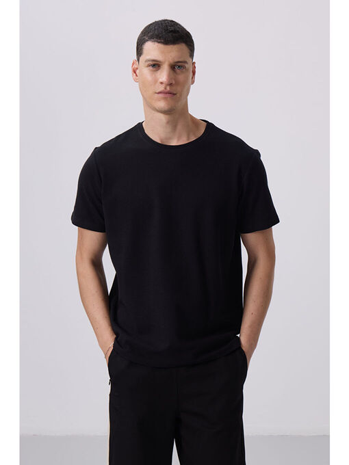 تی شرت آستین کوتاه سیاه تی شرت آستین کوتاه مردانه ال سی وایکیکی