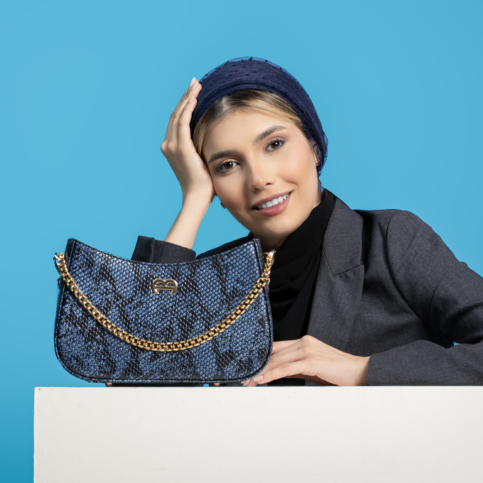 کیف رودوشی زنانه منط