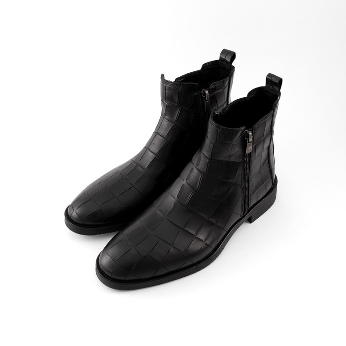 بوت مردانه منط