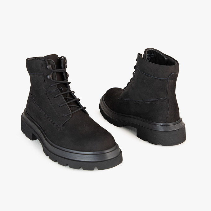 بوت مردانه برتونیکس