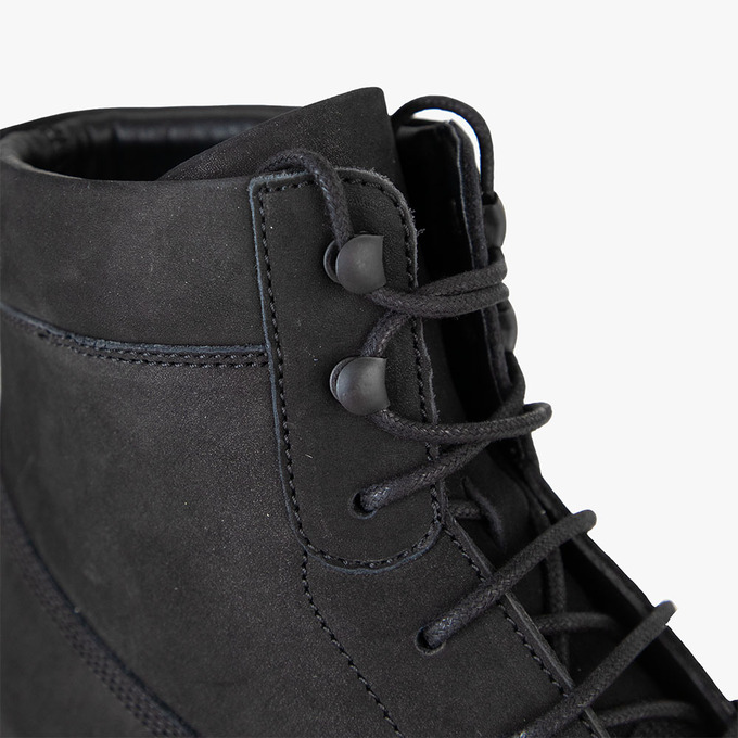 بوت مردانه برتونیکس