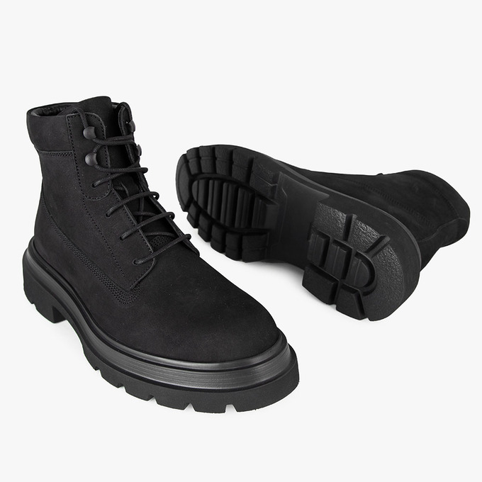 بوت مردانه برتونیکس