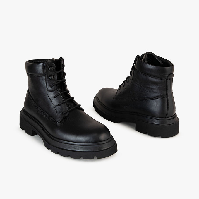 بوت مردانه برتونیکس