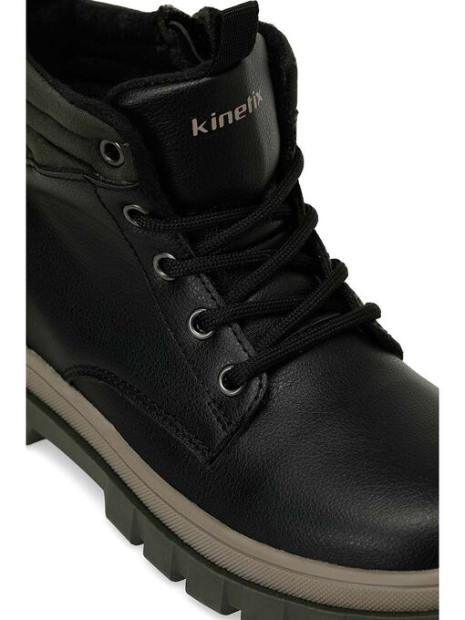 بوت بچه‌گانه ال سی وایکیکی