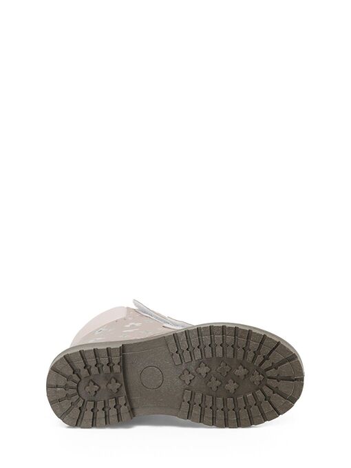 بوت صورتی بوت بچهگانه ال سی وایکیکی