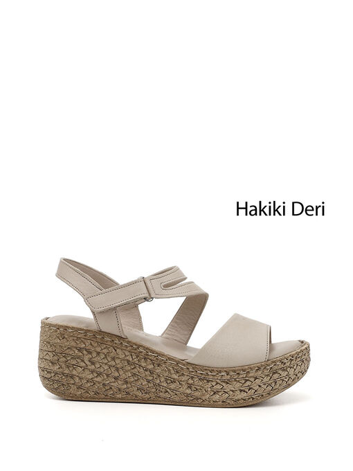 صندل و دمپایی زنانه ال سی وایکیکی