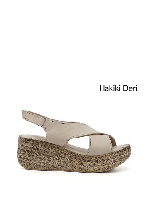 صندل و دمپایی زنانه ال سی وایکیکی