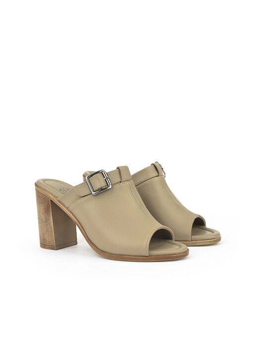 صندل و دمپایی زنانه ال سی وایکیکی