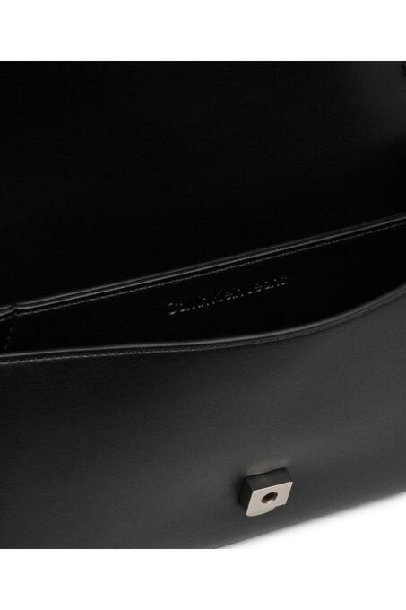 کراس بادی زنانه کلوین کلاین