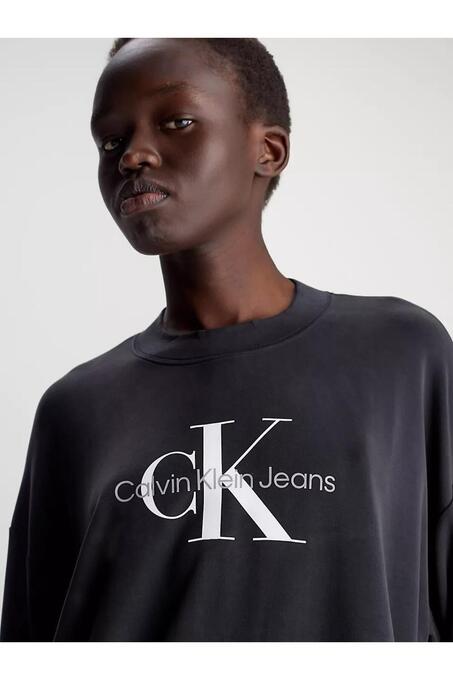 تی شرت آستین کوتاه زنانه کلوین کلاین