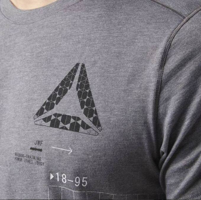 تی شرت ورزشی مردانه ریبوک