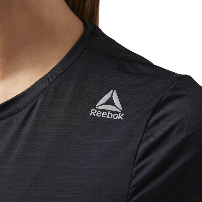 تی شرت آستین کوتاه زنانه ریبوک