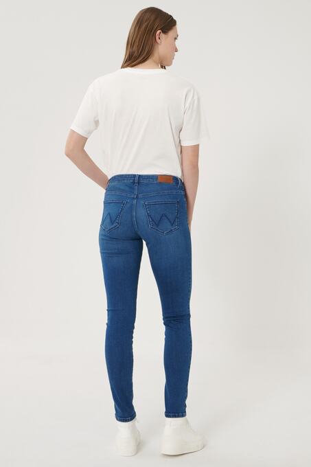 شلوار جین زنانه رانگلر