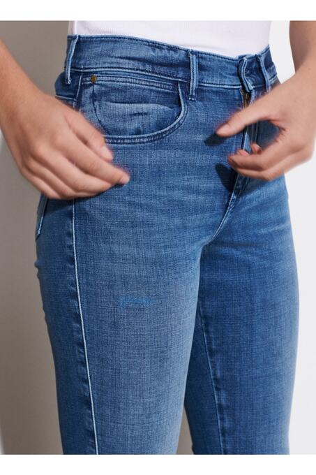 شلوار جین زنانه رانگلر